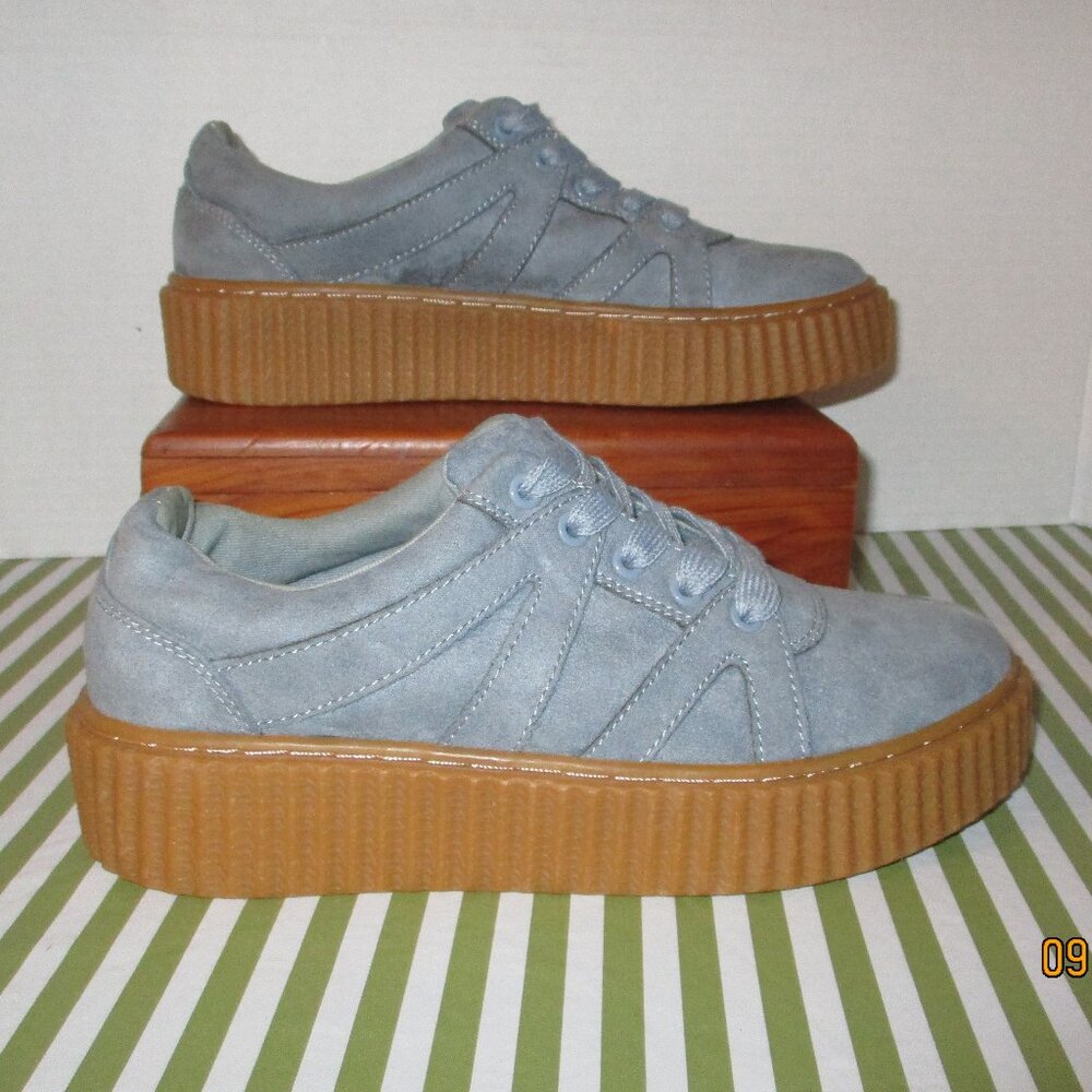 Indigo Rd. Sneakers - Picture 3 of 13